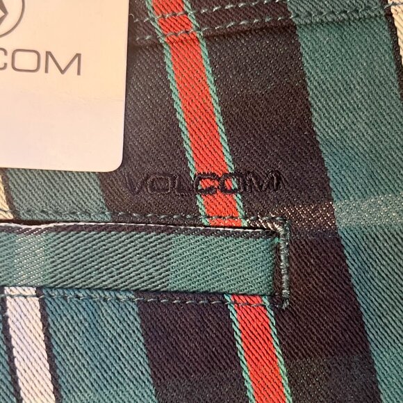 Volcom | Juniors | Dark Green Plaid Slim Straight Ankle Fit Pants | 1 | NWT - Picture 10 of 11